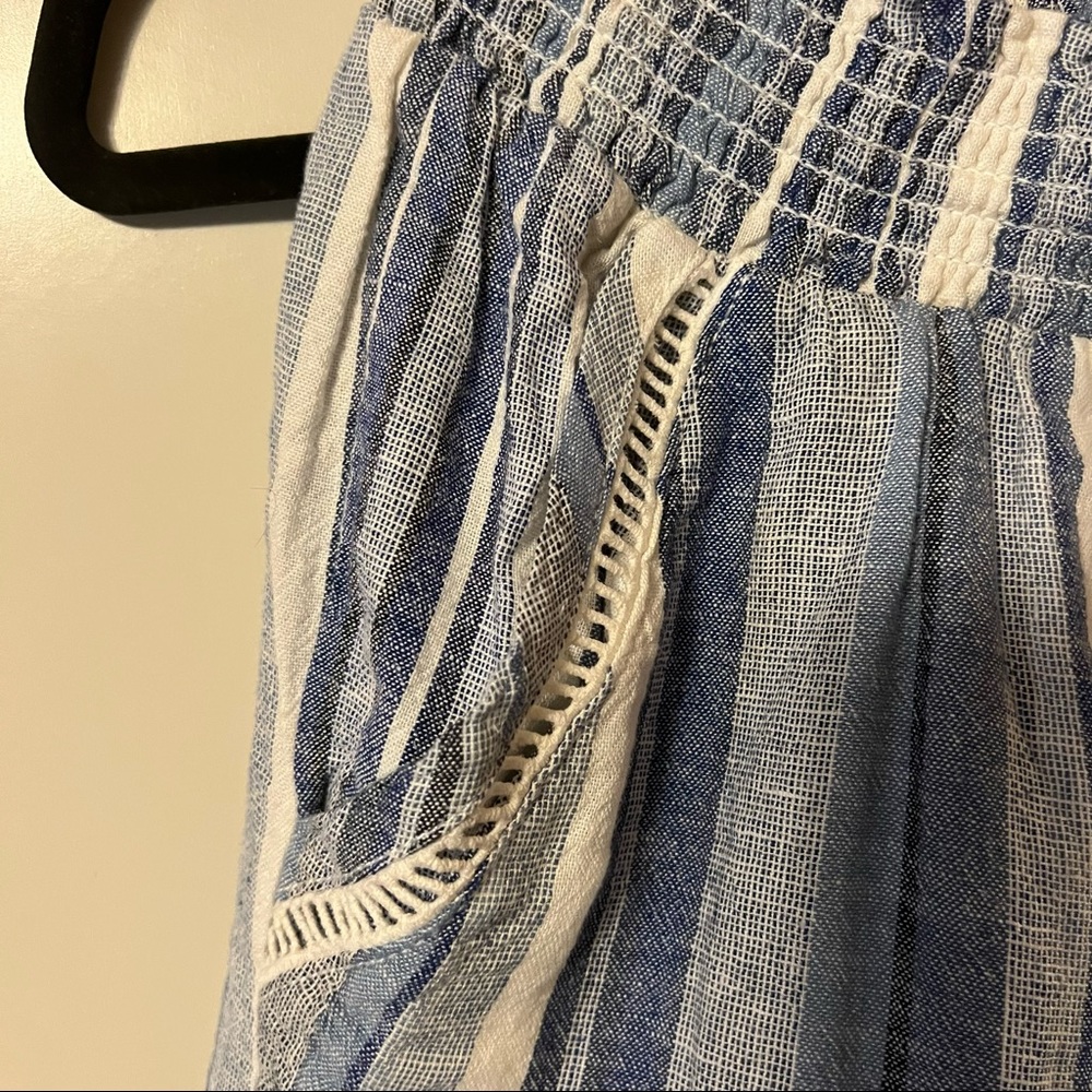 Linen Shorts - Picture 2 of 6